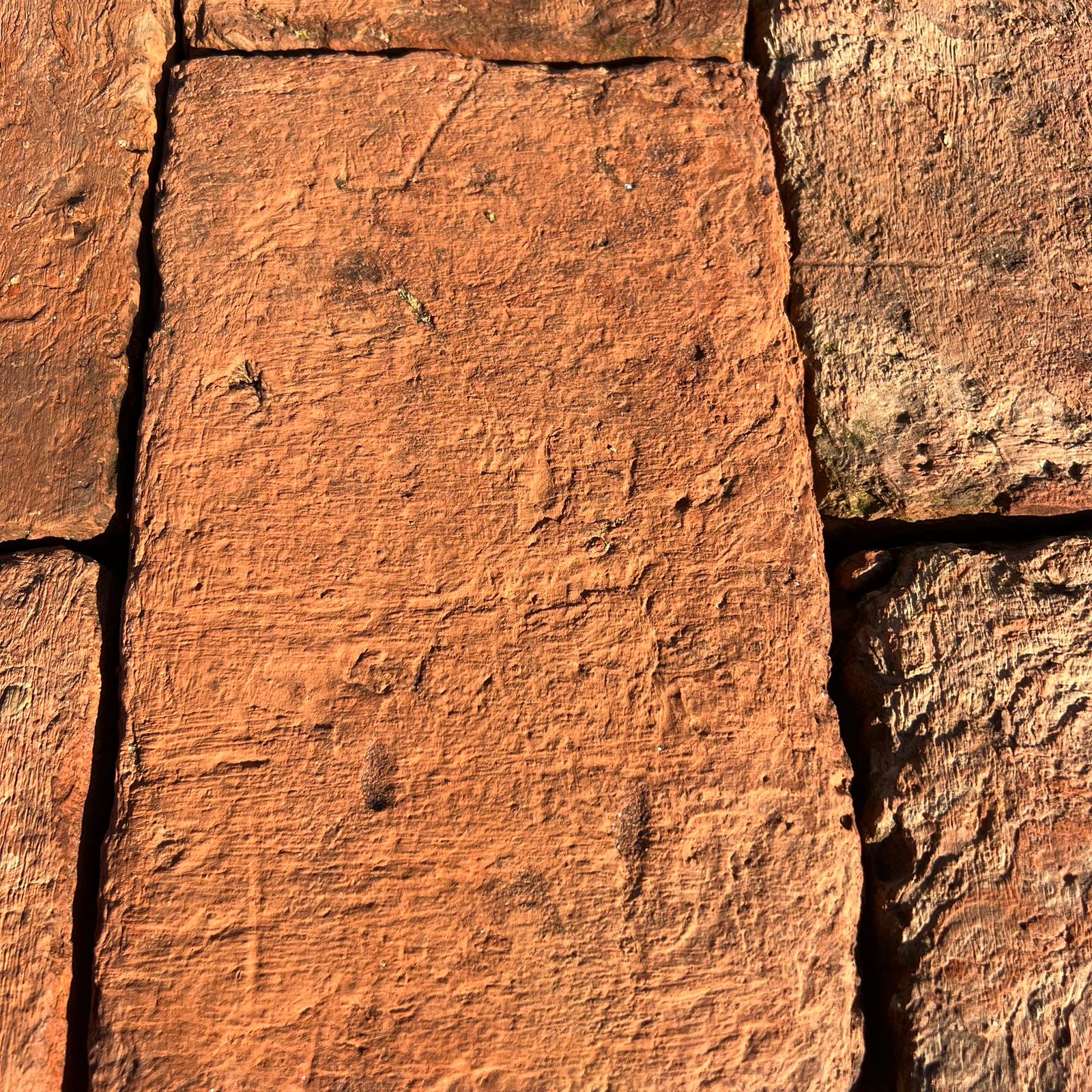 Pavimento in cotto 27x17x6