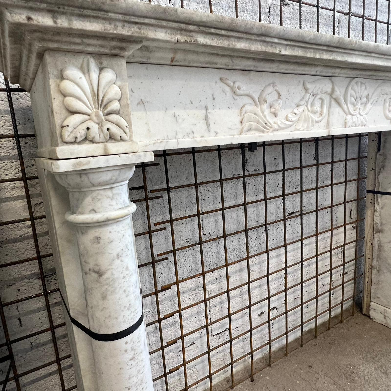 Camino in marmo - 163 cm