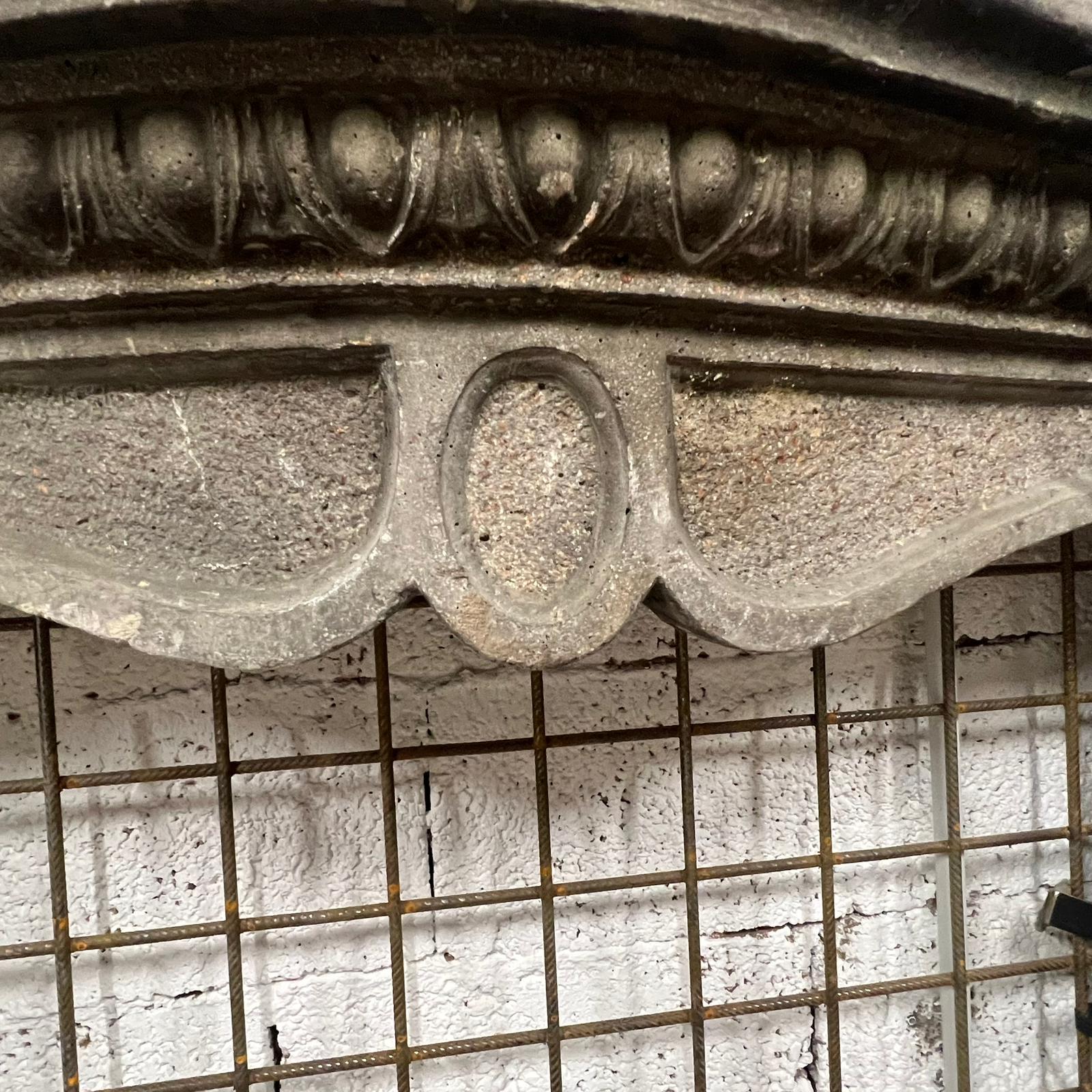 Camino in pietra - 135 Cm