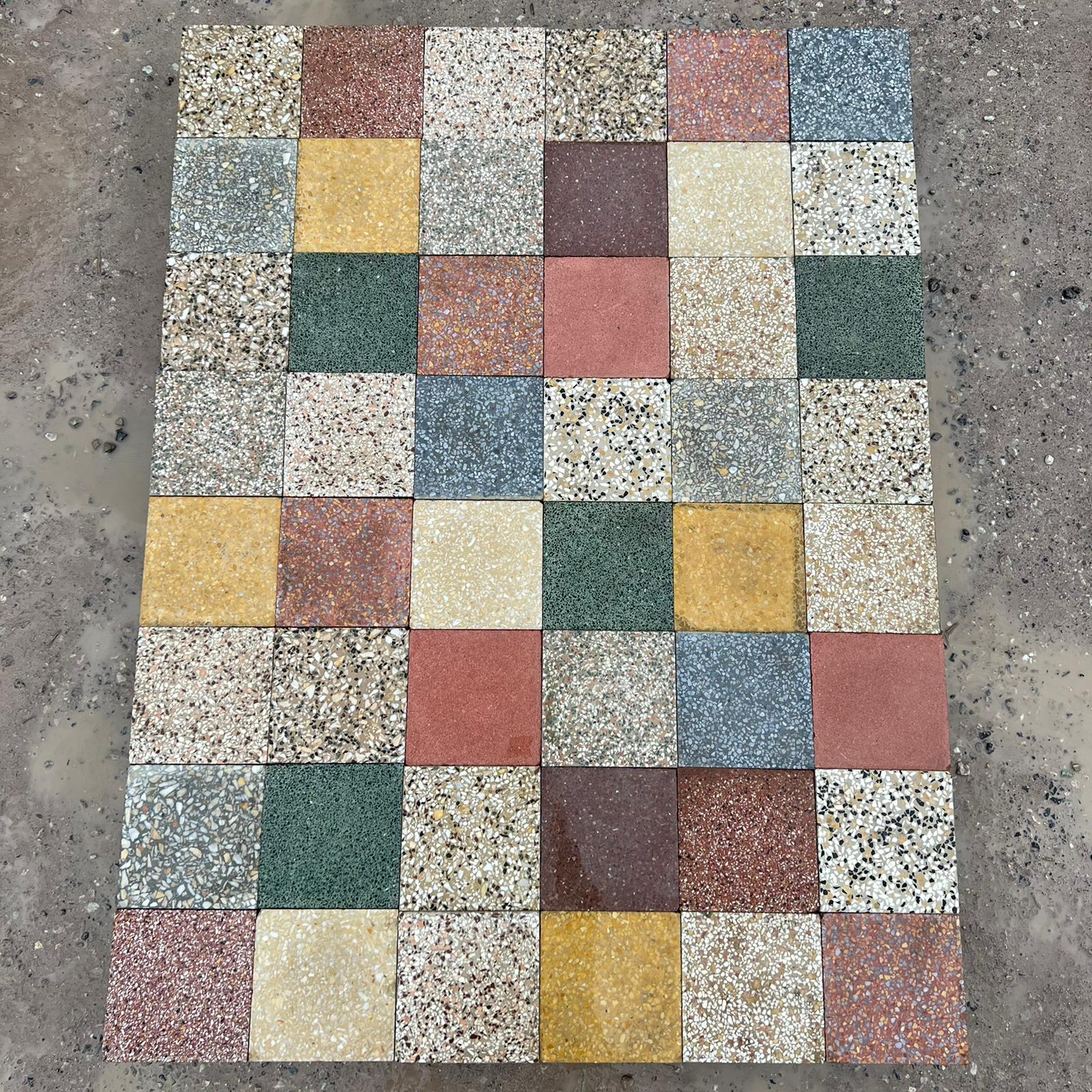 Pavimento in graniglia misto 