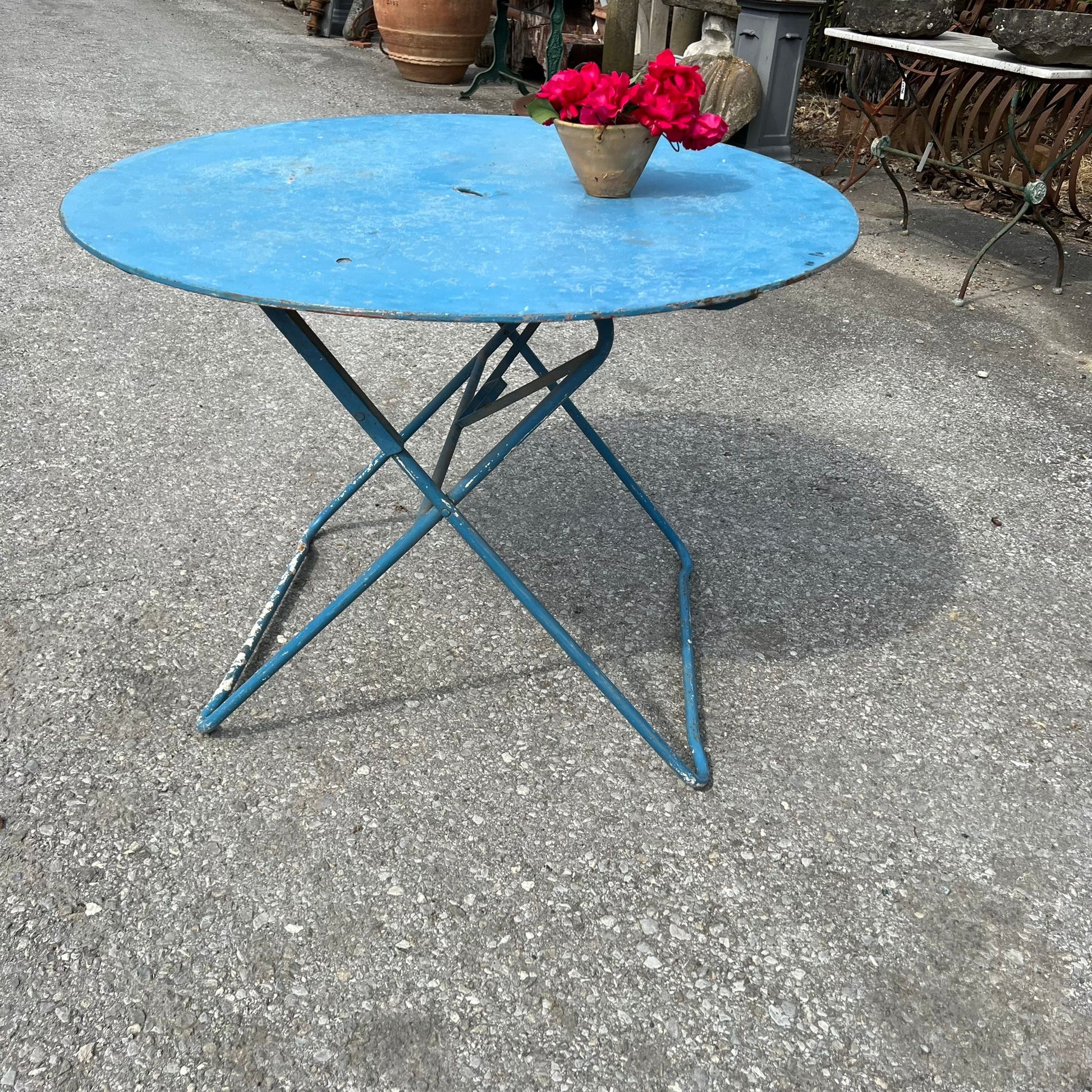 Piccolo tavolino in ferro 