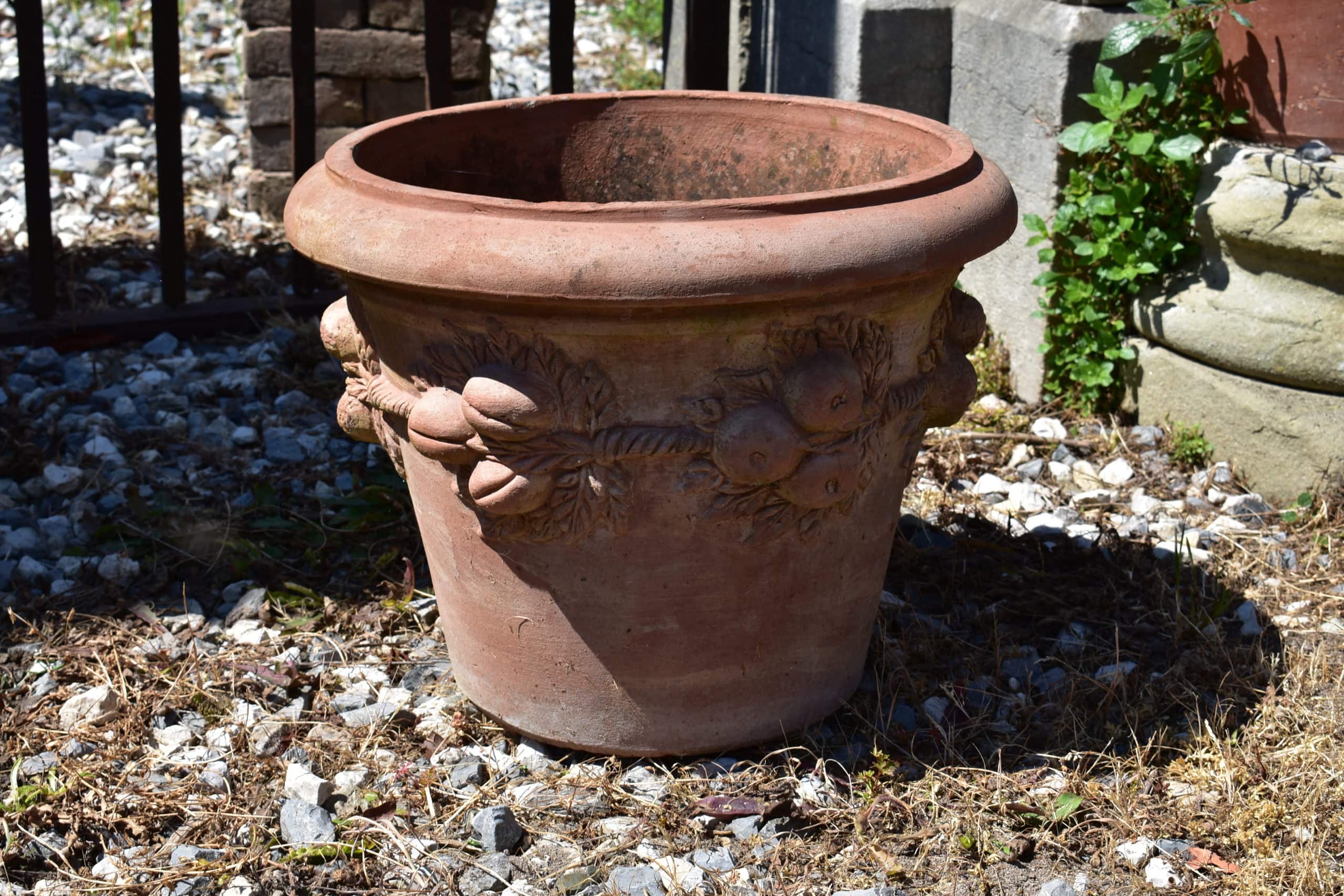 Piccolo vaso festonato 