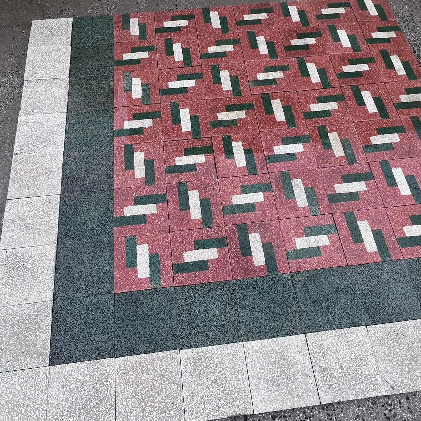 Graniglia rossa, verde e bianca - GRA 023