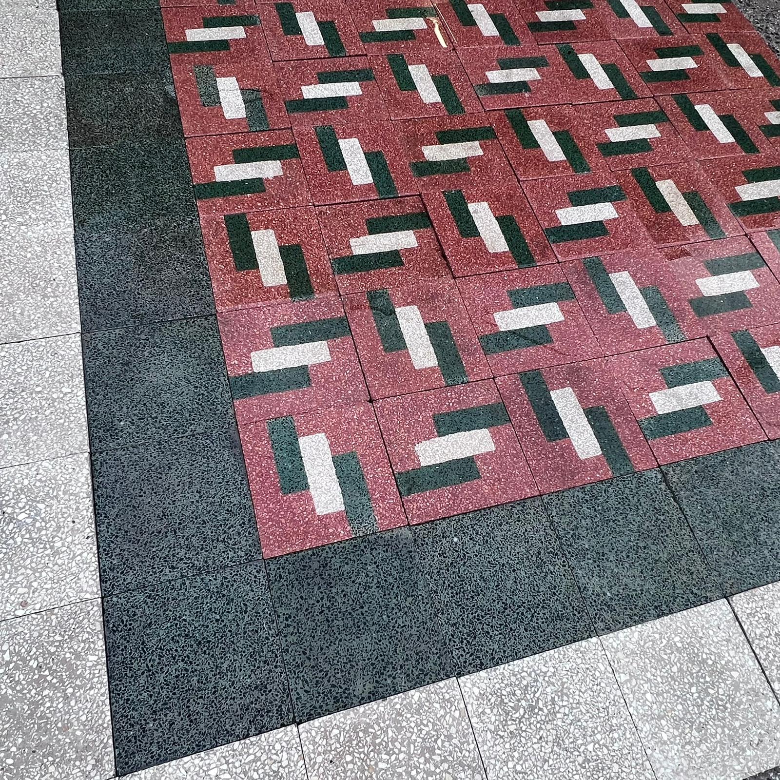 Graniglia rossa, verde e bianca - GRA 023