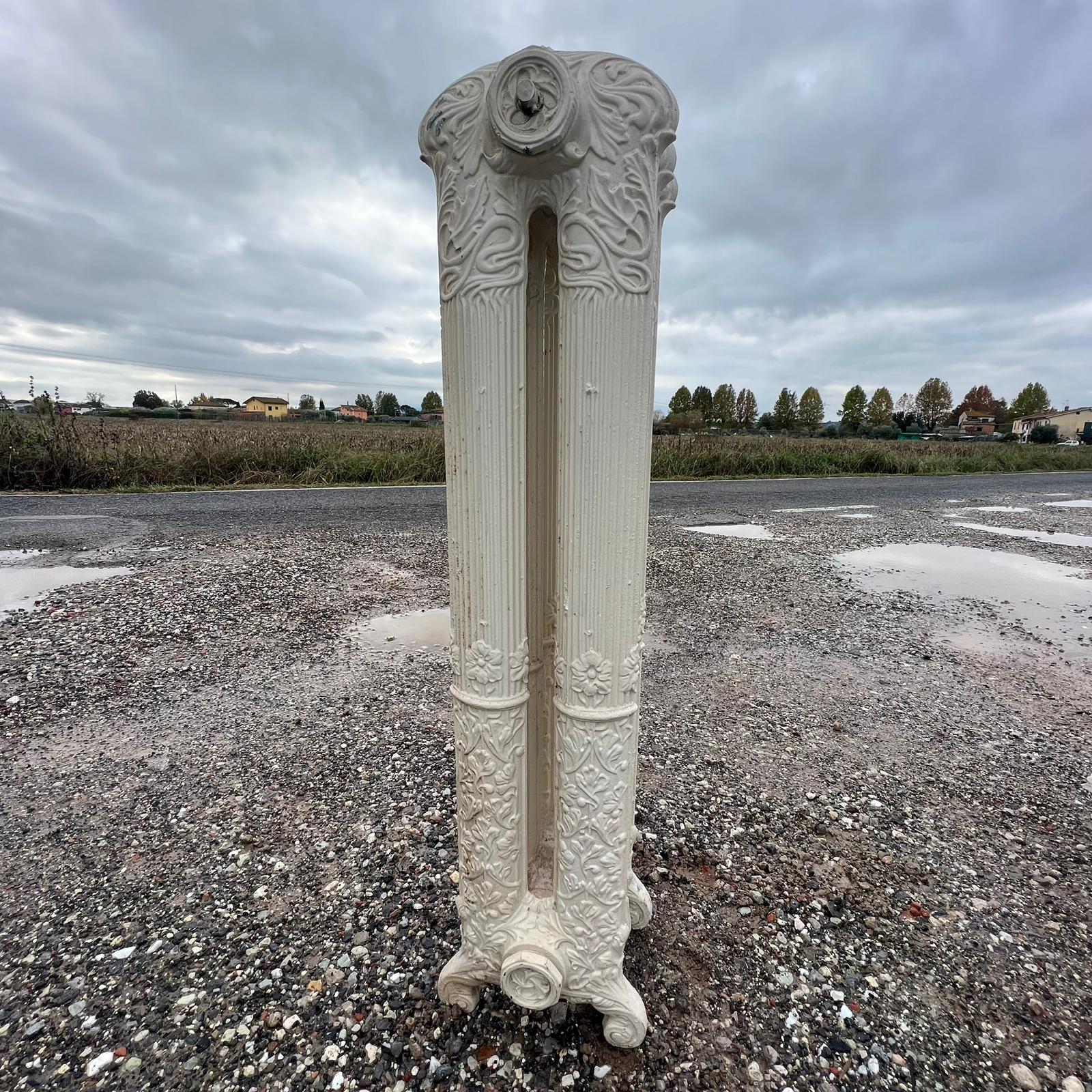 Radiatore antico rustico