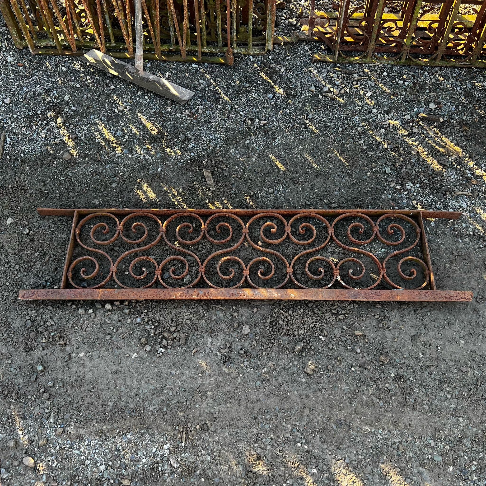 Rostra in ferro recuperata 