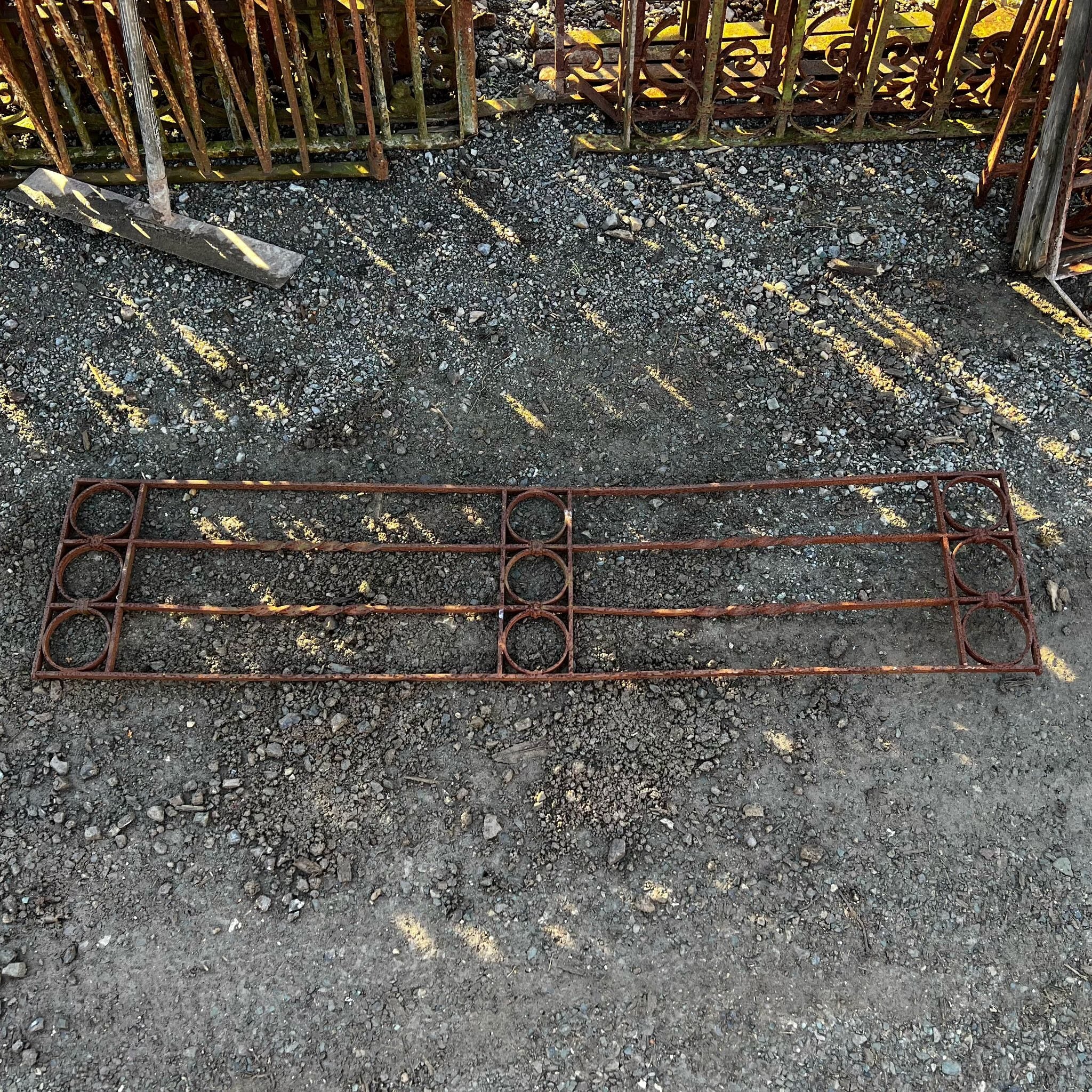 Rostra in ferro semplice 