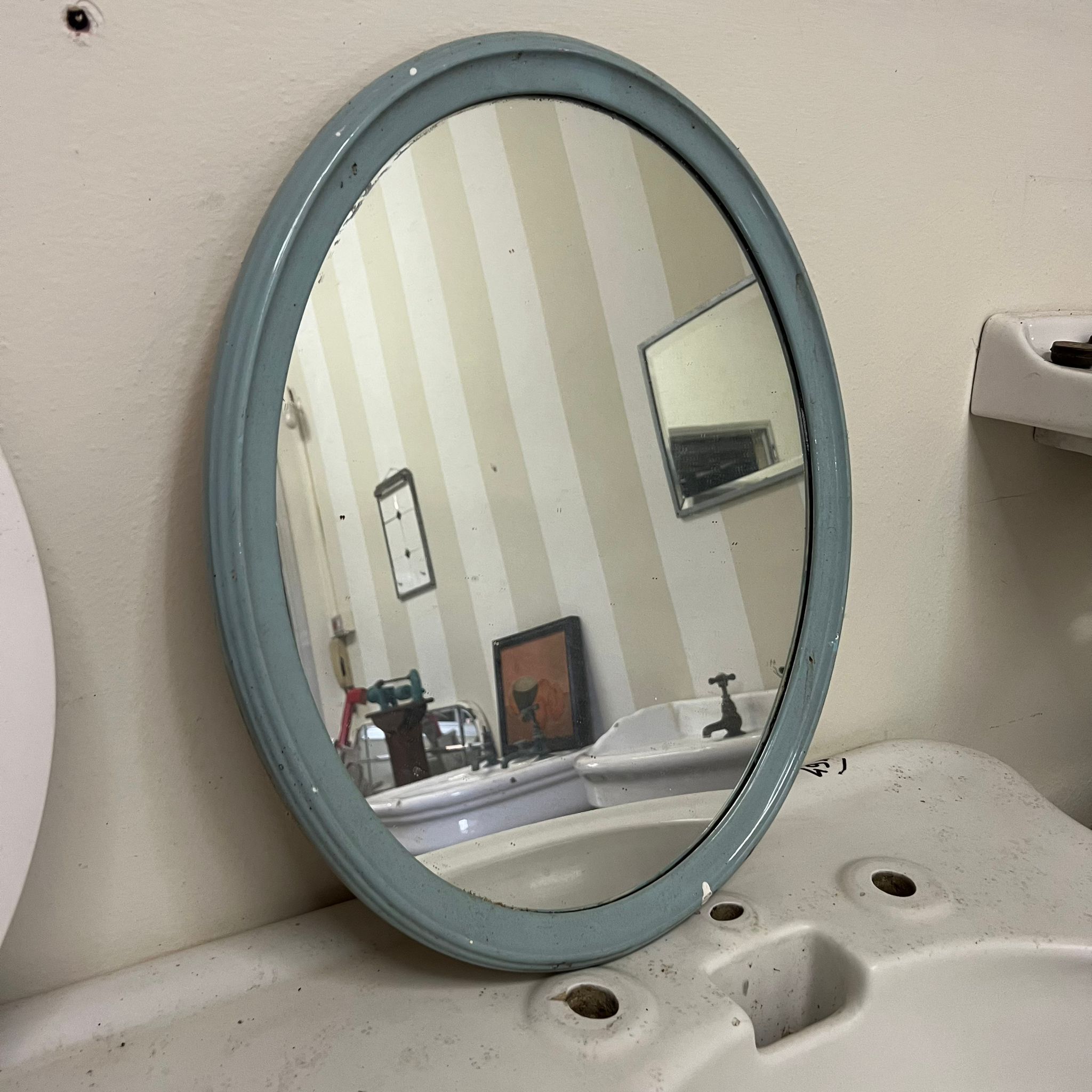 Specchio ovale antico 
