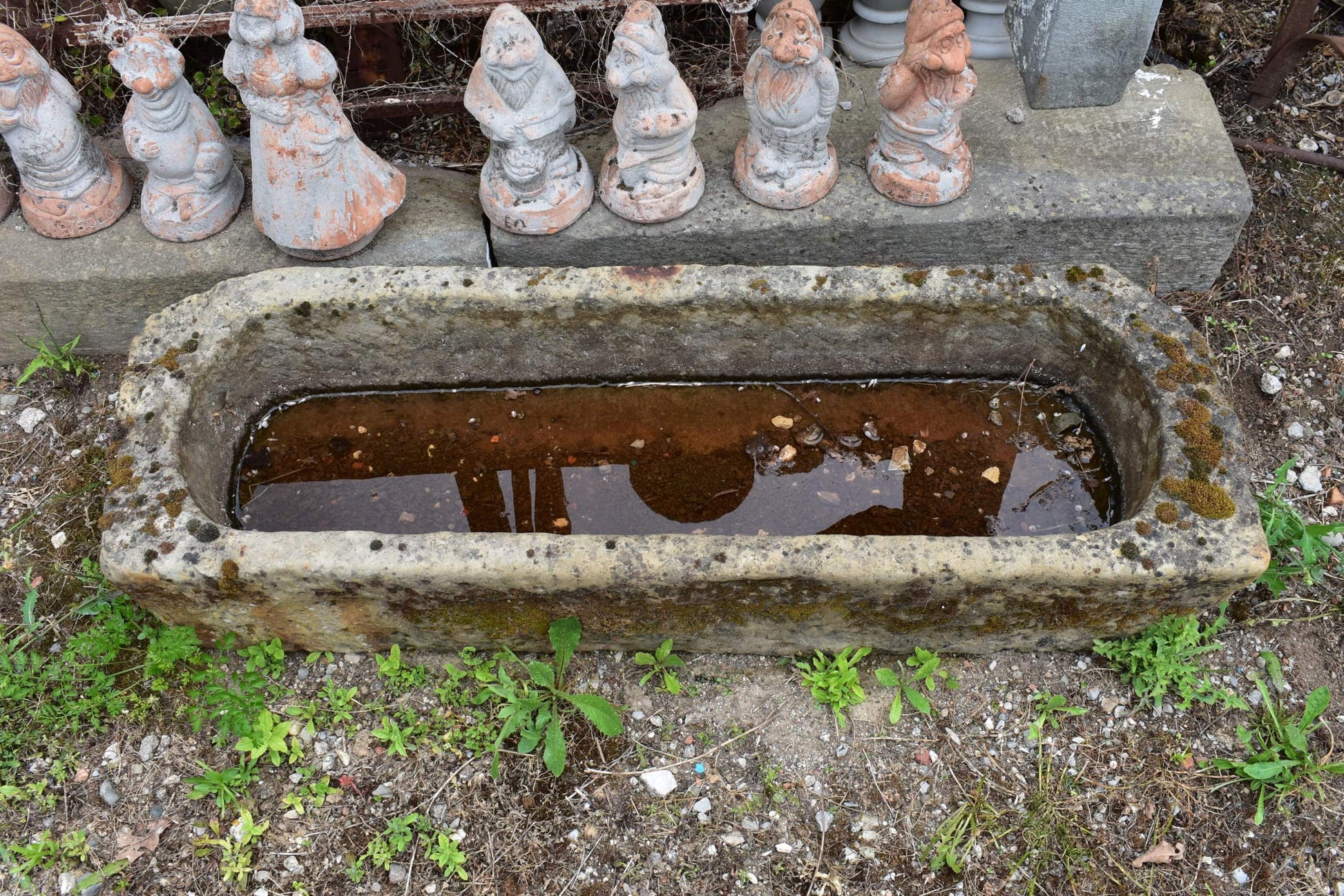 Vaschetta rustica antica di pietra 