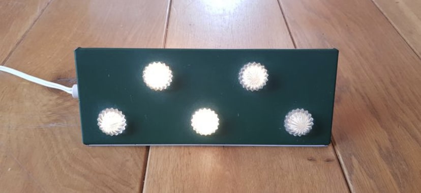 Vecchia lampada vintage nera 