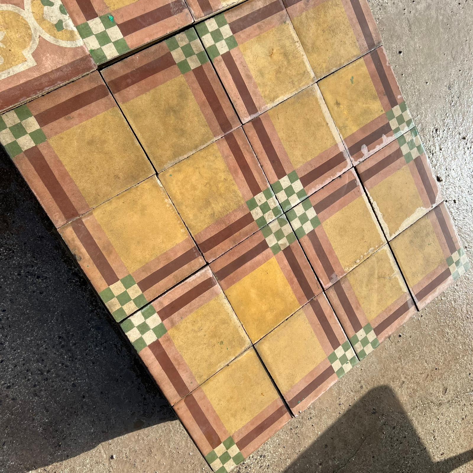Vecchia pastina colorata 
