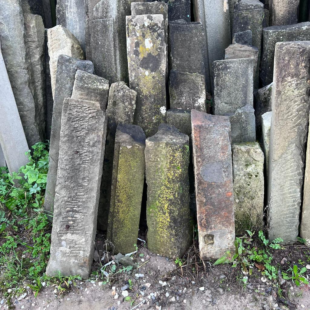 Vecchie soglie e architravi 