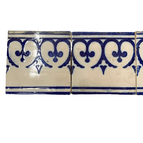 Vecchio bordo di azulejos 