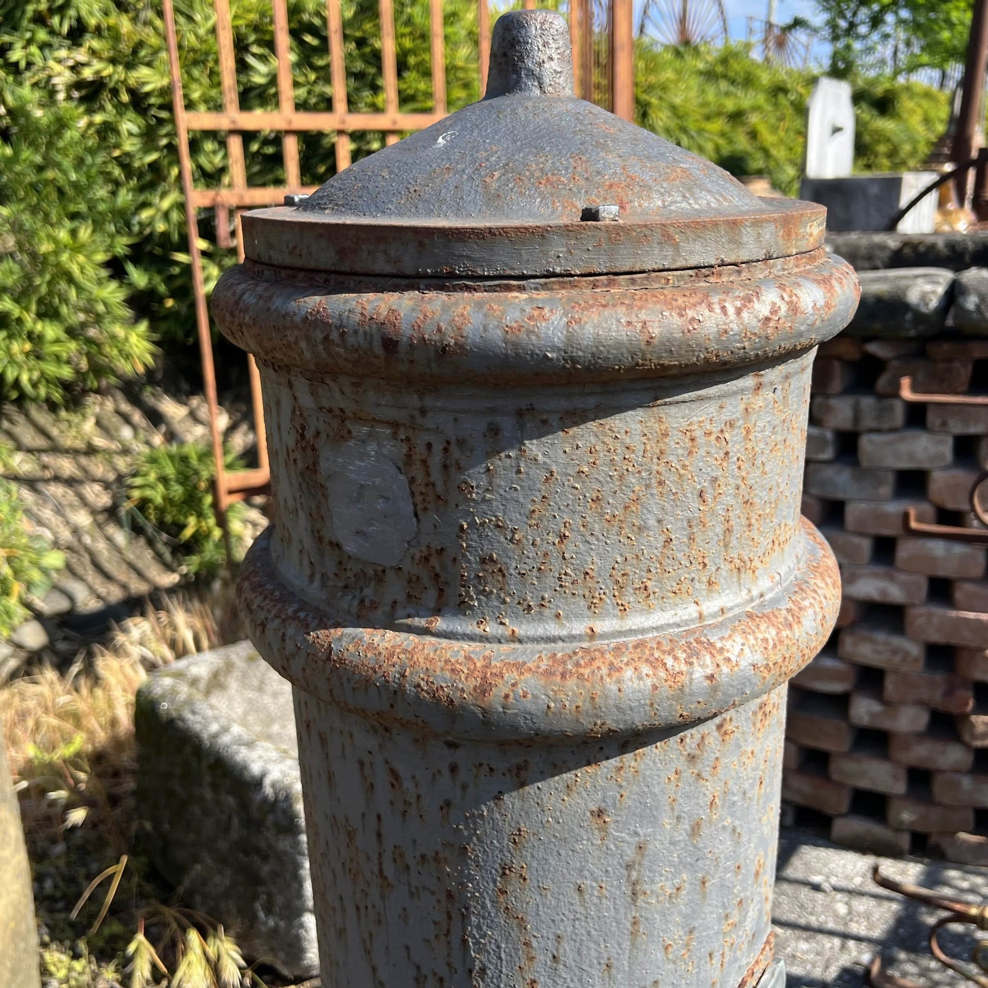 Vendita fontana in ghisa 