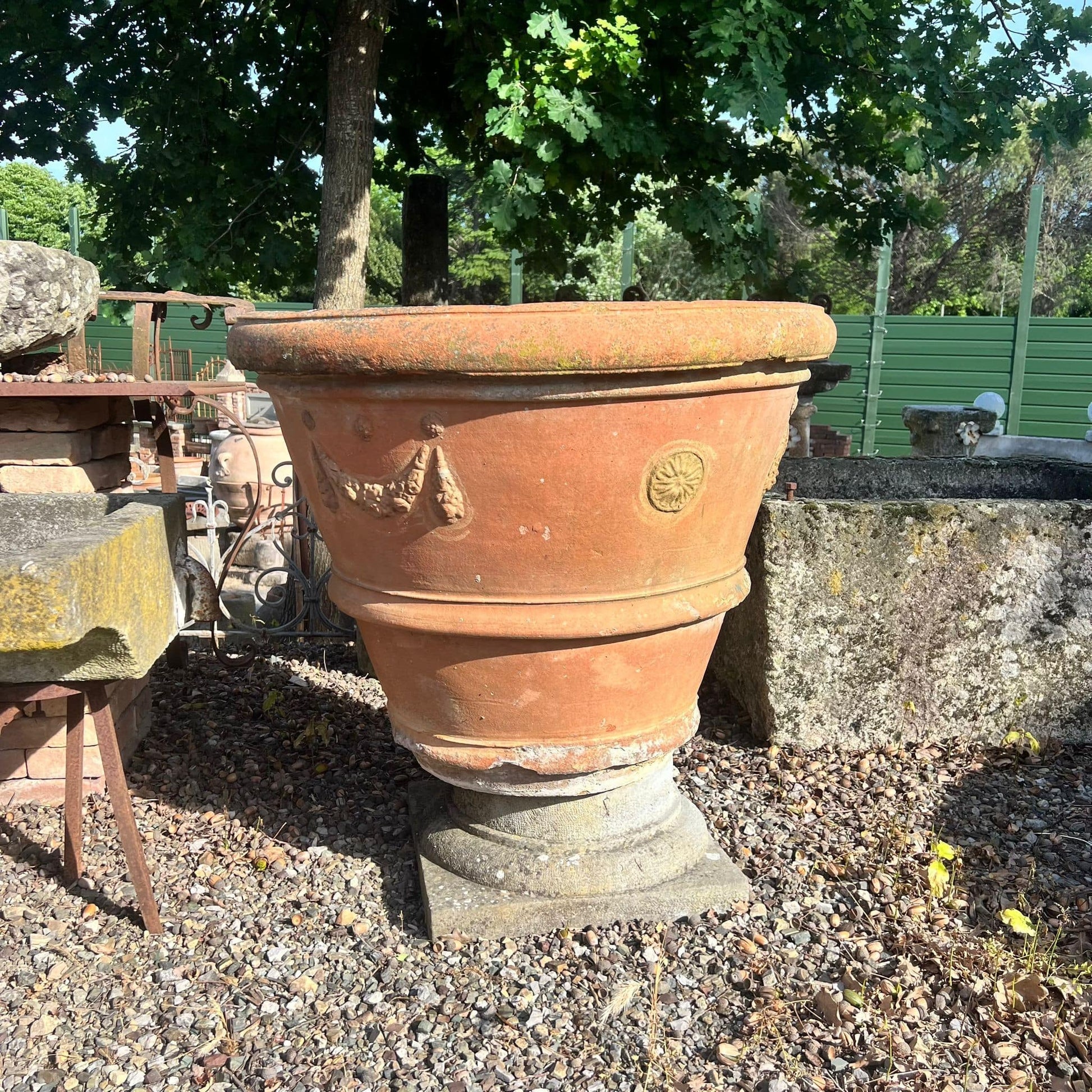 antica conca in terracotta 