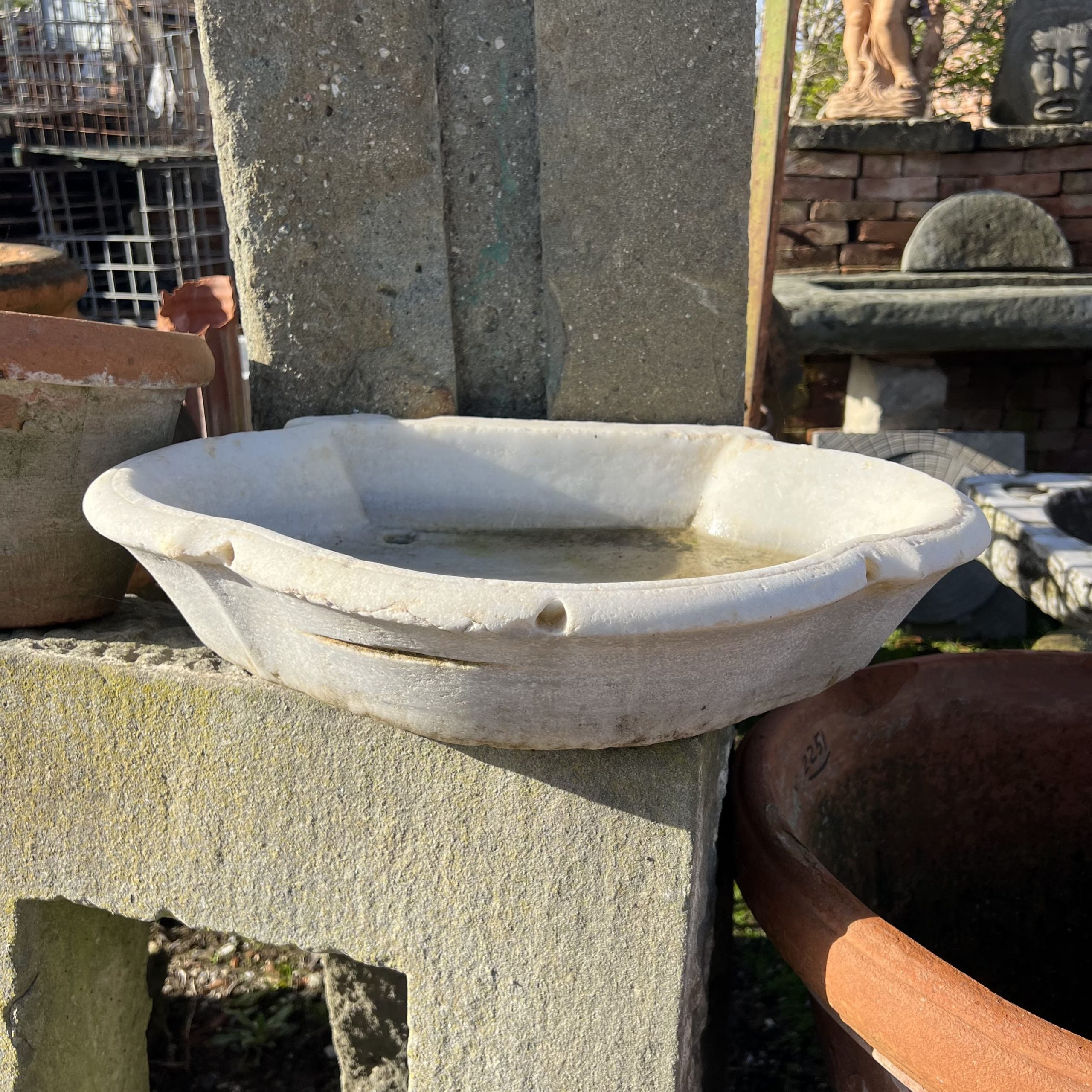 antico lavandino da bagno 