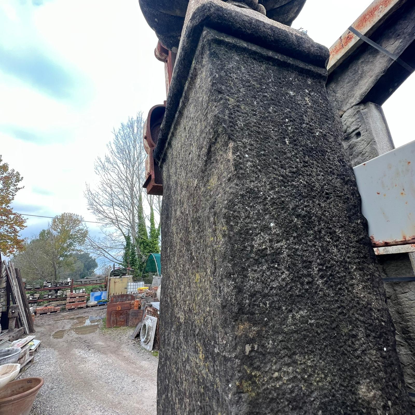 colonne antiche dettaglio