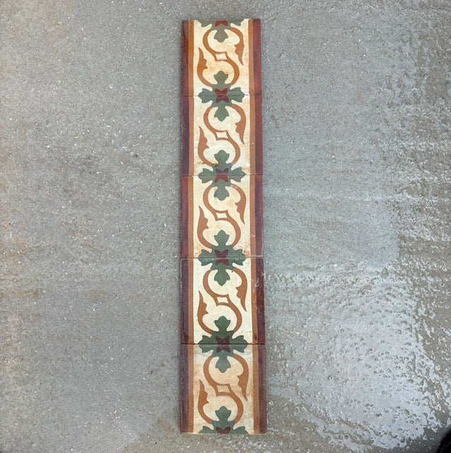 cornice cementina decorata 