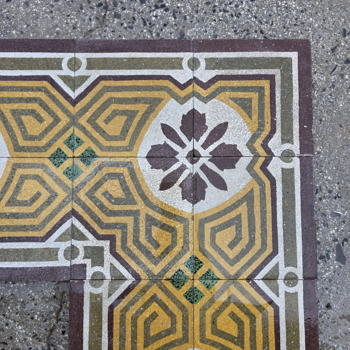 cornice gra 097