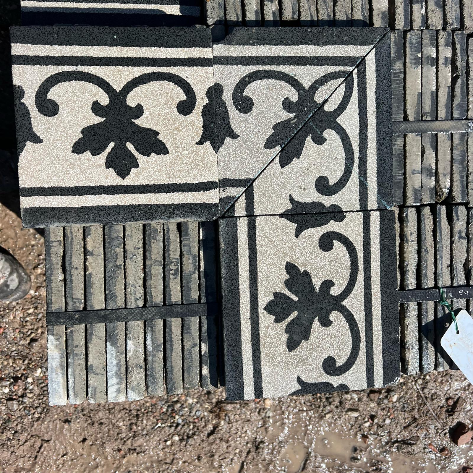 cornice in graniglia bianco e nero