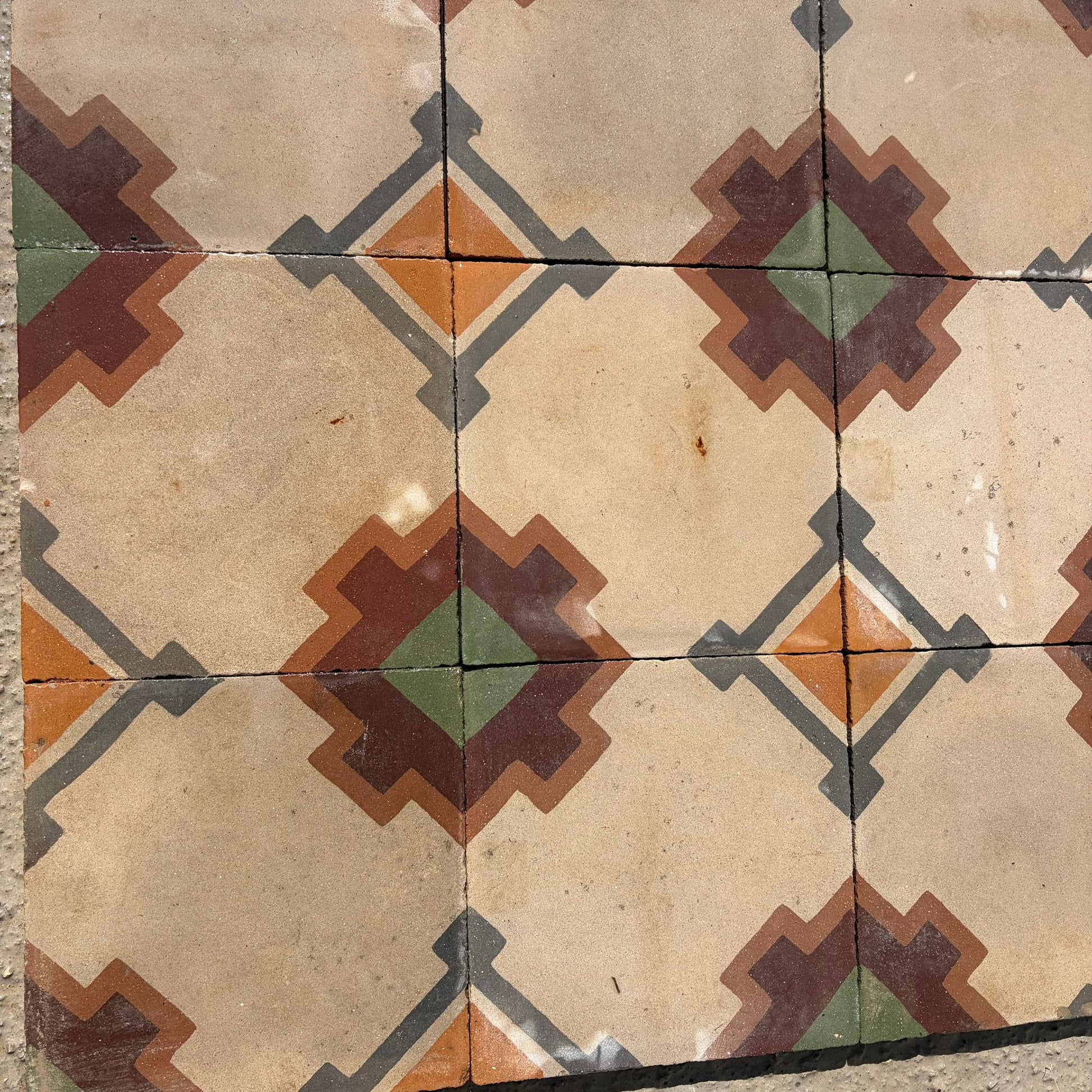 dettaglio cementine geometriche