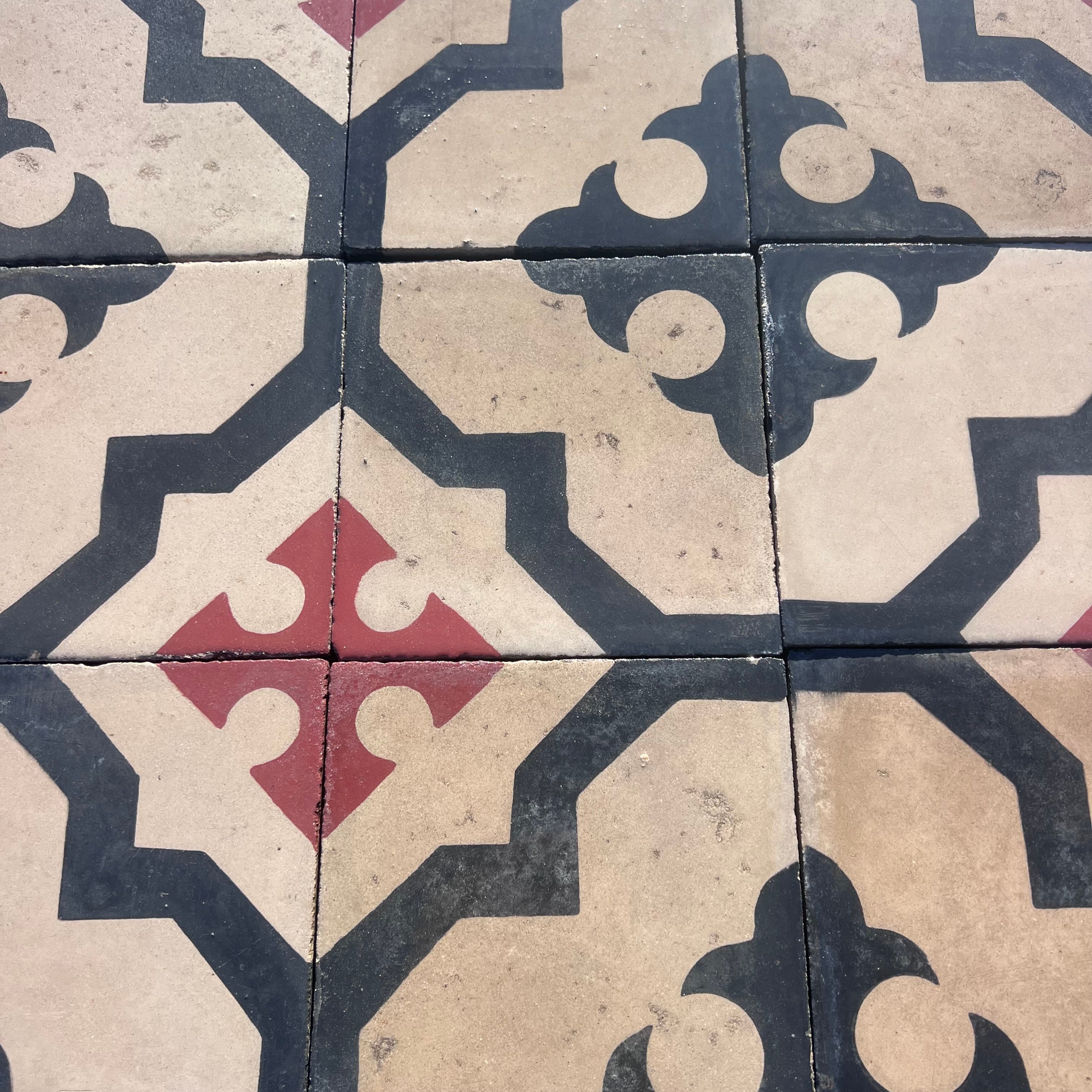 dettaglio cementine rosso nero 
