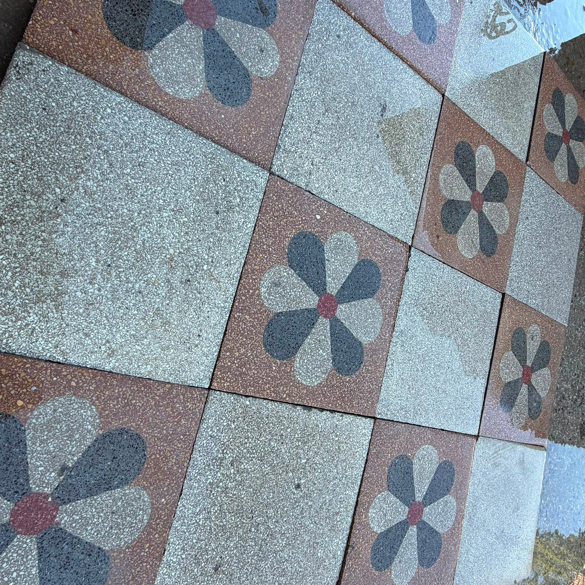 graniglia fiore laterale