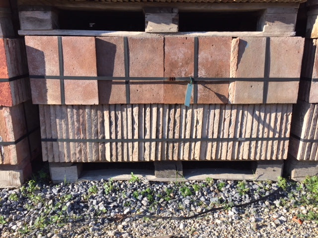 Pavimento in cotto antico quadrato grande