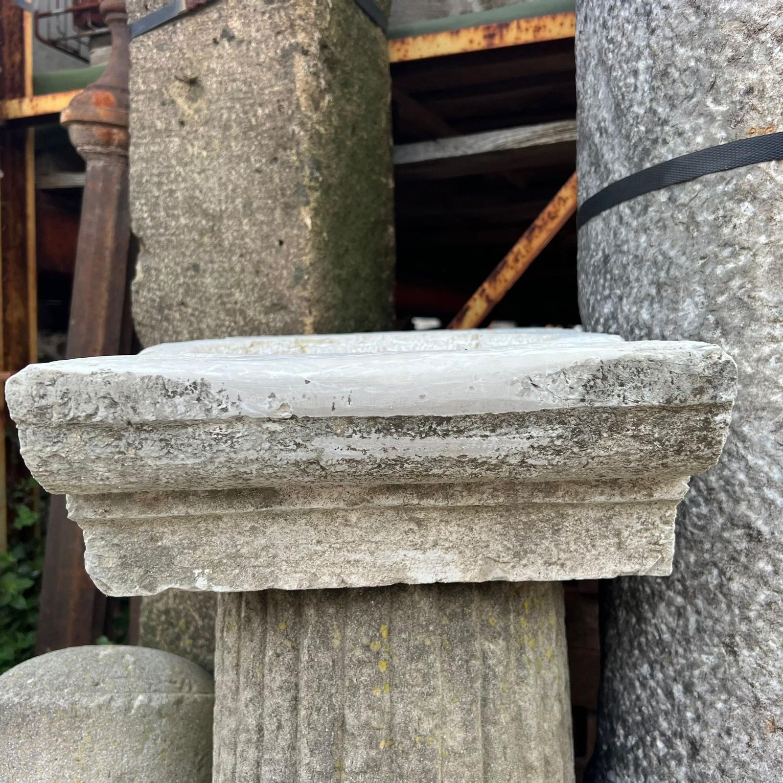 lavello in pietra frontale