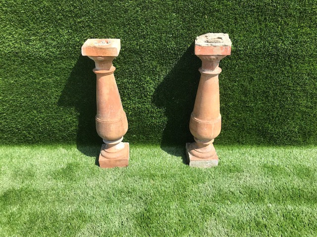 Colonnini in cotto da balaustra