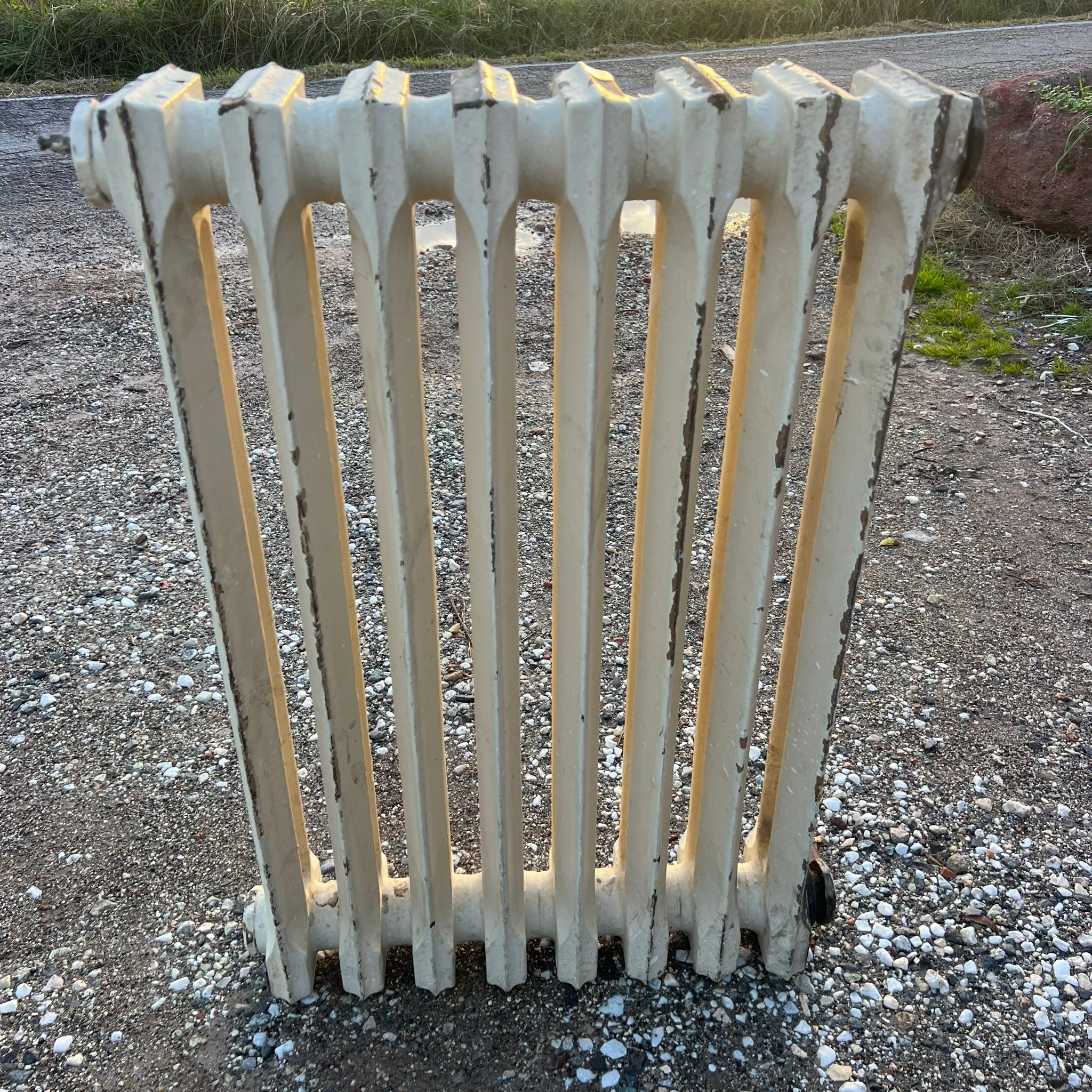 radiatore in ghisa 8 elementi 