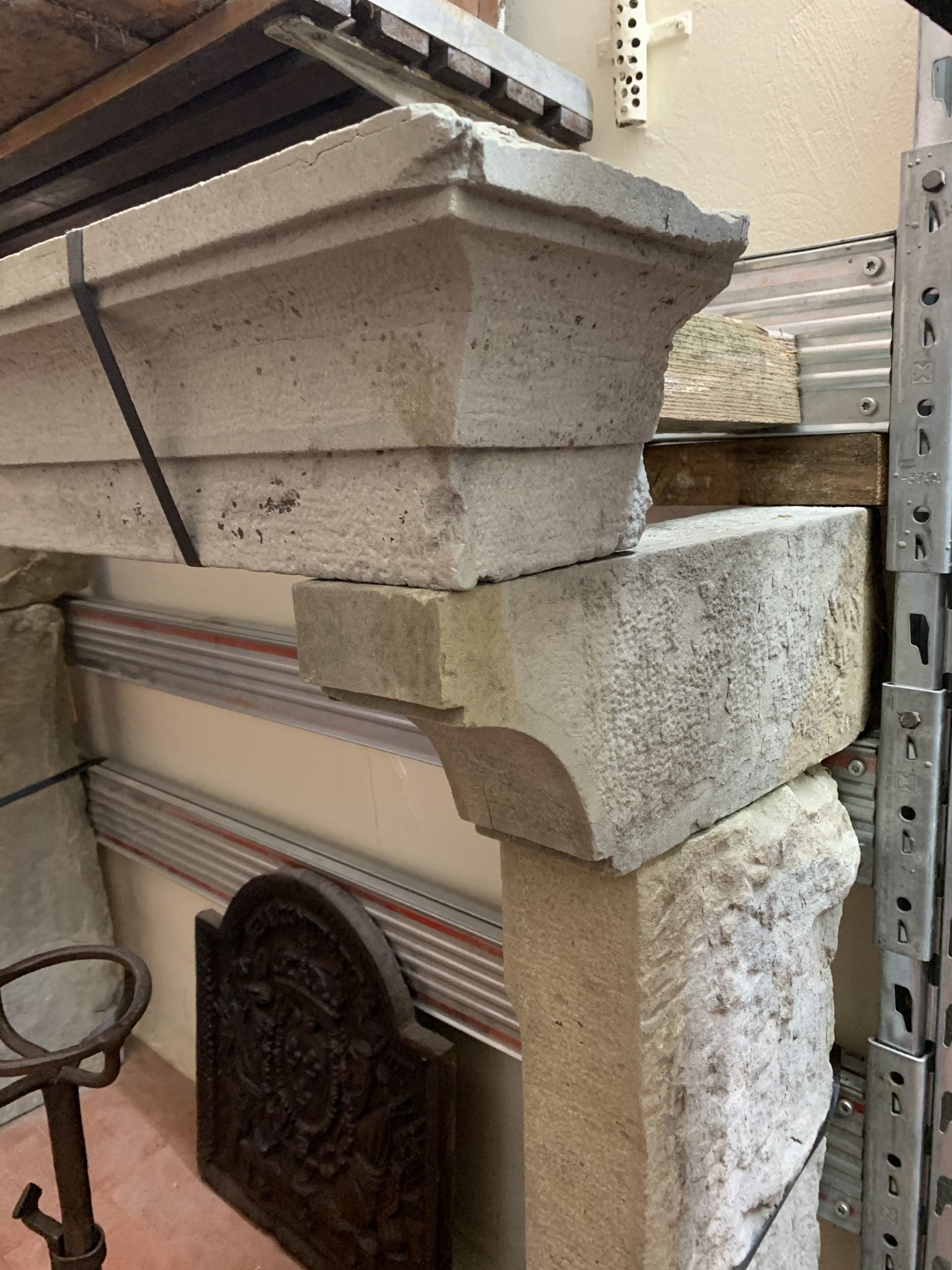 Camino in pietra del 1700