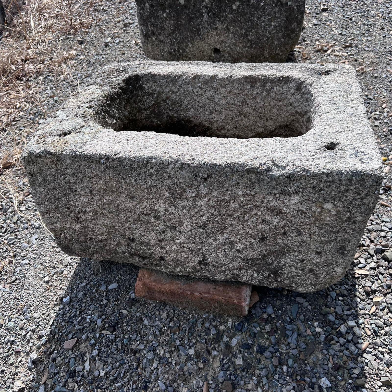 vaschetta in pietra di recupero 