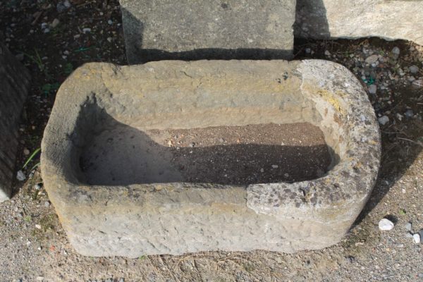 Vaschetta in pietra