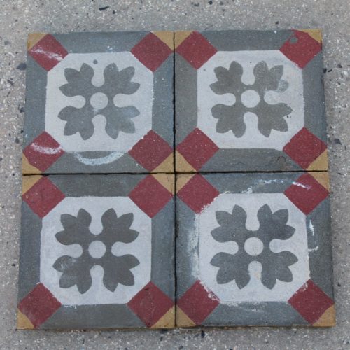 Pastina floor with geometric design