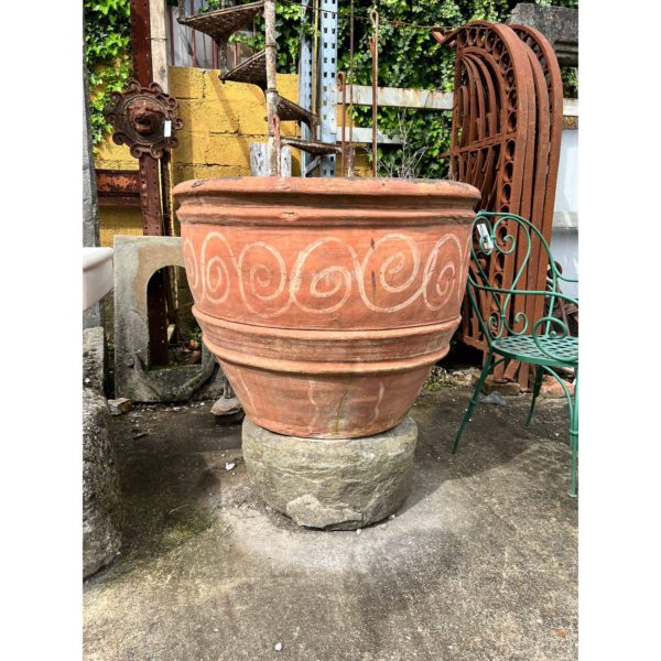 conca in terracotta